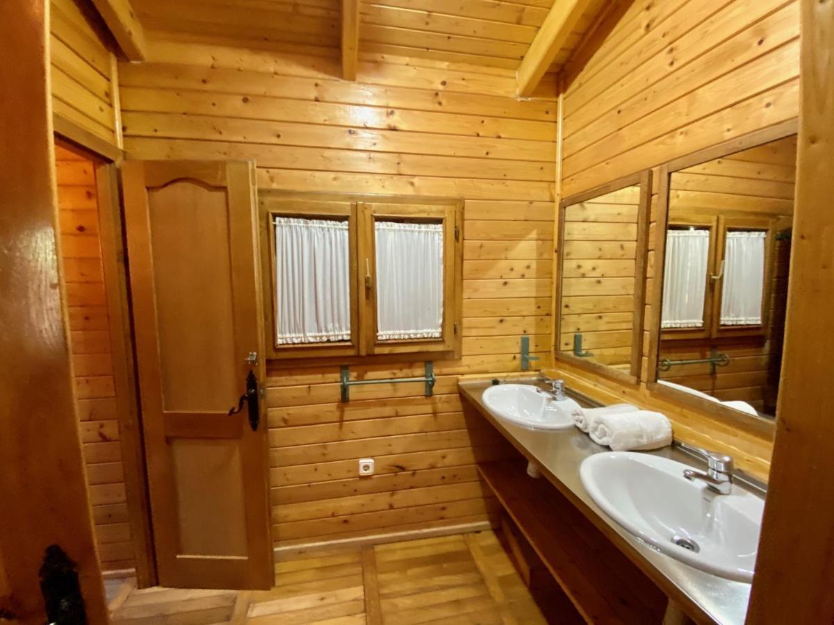 Camping Rural Llanos De Arance Coto Rios Extérieur photo